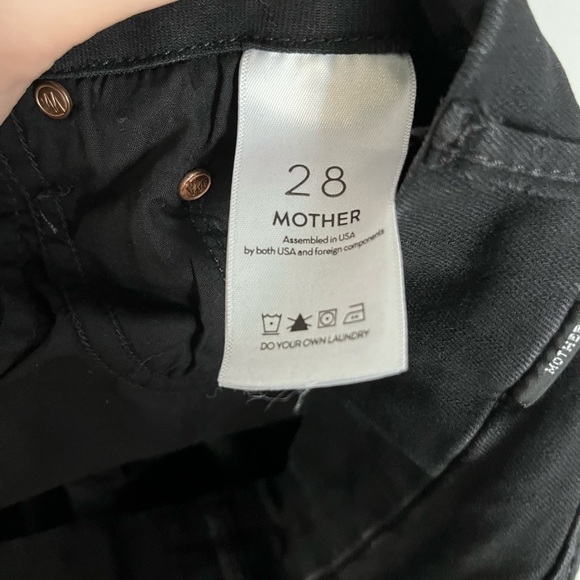 MOTHER Jeans The Looker Ankle Fray Style Guilty as Sin Wash Black Waist Size 28 - Picture 9 of 13